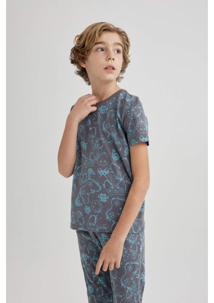 Erkek Çocuk Pijama Takımı Desenli Kısa Kollu Üst Beli Lastikli Uzun Alt B5542A824SP