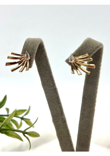 Özel Seri Zirkon Taşlı Plaka Detay Çoklu Görünüm Küpe (18K Gold 1,5x1,5cm)