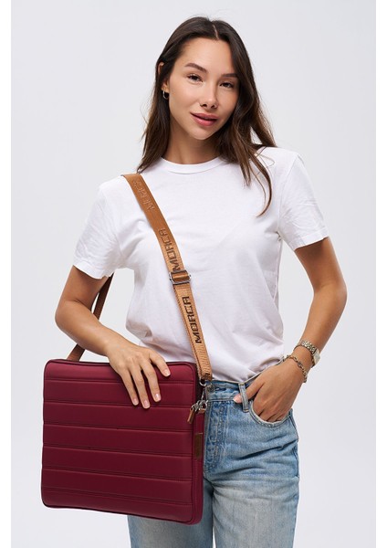 Su Geçirmez Kumaş Laptop Kılıfı 15.6" ve 16" Inç Bordo