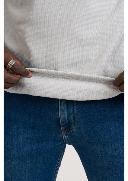 Gömlek Yaka Hafif Armürlü Slimfit Uzun Kol Sweatshirt fırsatları