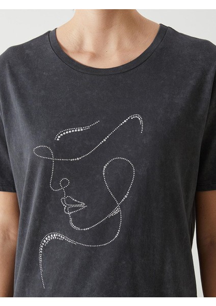 Lcw Vision Bisiklet Yaka Taşlı Kadın Tişört modelleri