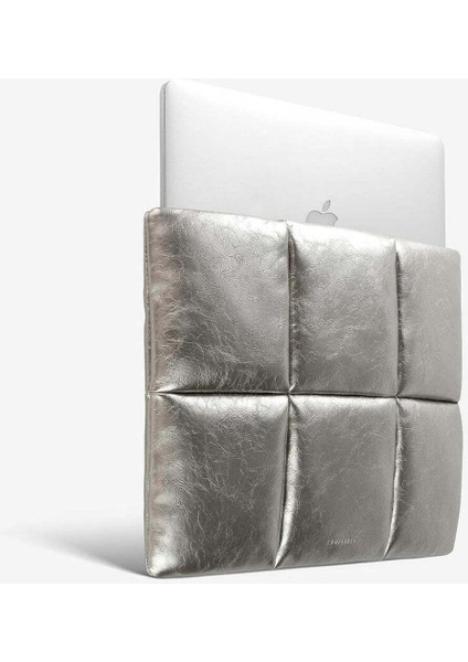 Suya Dayanıklı Puffy MacBook Air/pro 15"-16" Laptop Kılıfı - M3/M2/M1 Uyumlu modelleri