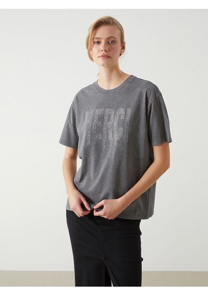 Lcw Vision Bisiklet Yaka Taşlı Oversize Kadın Tişört