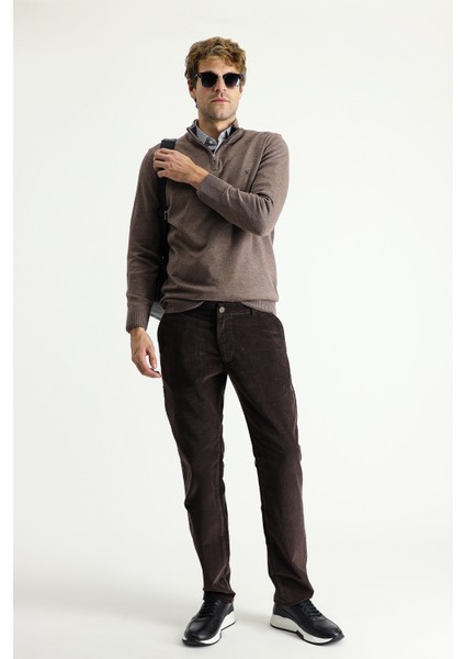 Slim Fit Dar Kesim Likralı Kadife Pantolon