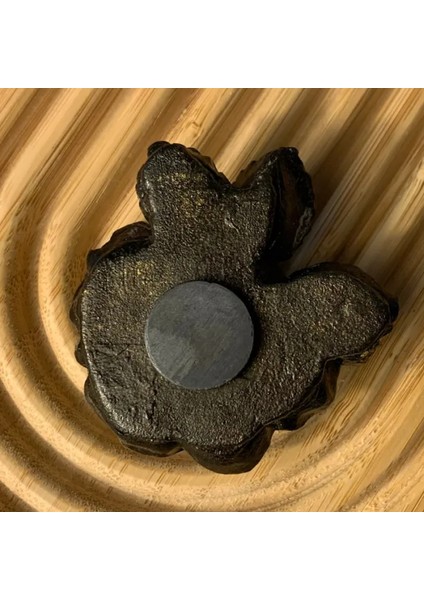 El Yapımı Minik Bronz Gül Magnet - 6 x 7 cm