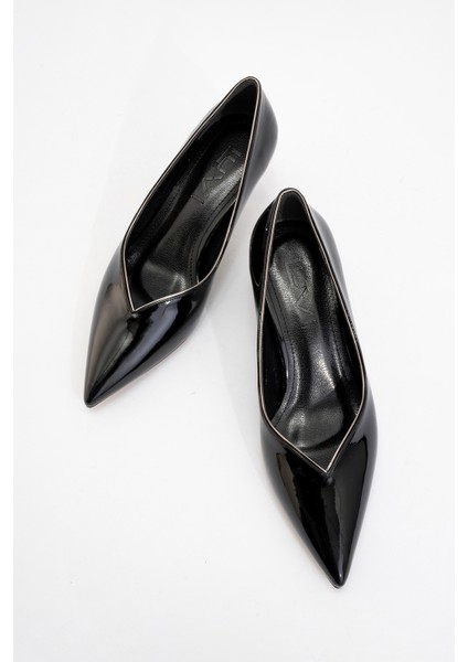 Eupho Siyah Rugan-Platin Kadın Kısa Topuklu Ayakkabı fiyatları