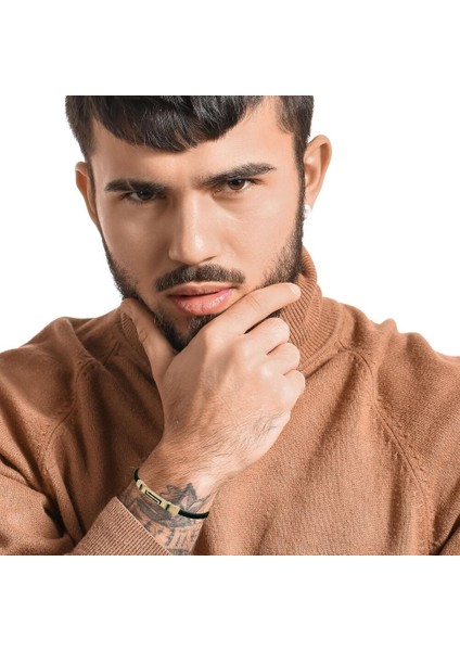 Siyah Taşlı Şık Plakalı Deri Kordon Yeşil Altın Bileklik fırsatları