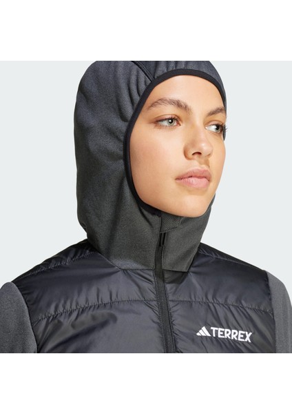 TERREX IR7882 Terrex Multi Hybrid Insulated Hooded Jacket fırsatları