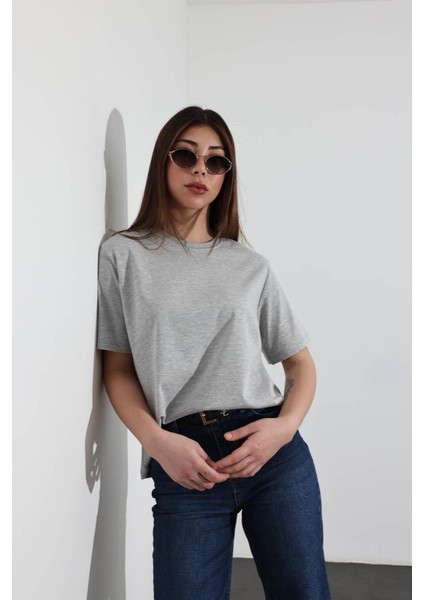 Gri Basic Tişört
