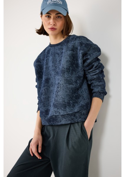 Yıkamalı Basic Sweatshirt