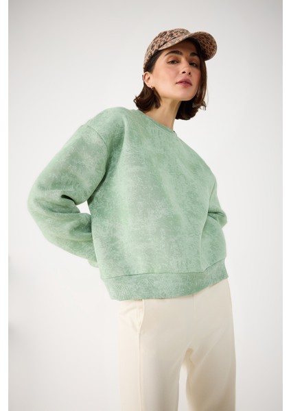 Yıkamalı Basic Sweatshirt