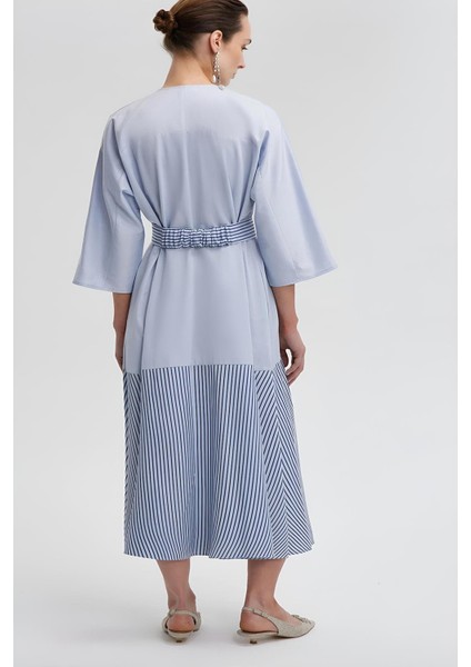 Çizgi Detaylı Midi Boy Elbise MKN2001