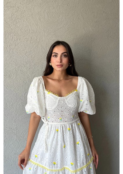 Beyaz Sarı Çiçekli Balon Kol Elbise