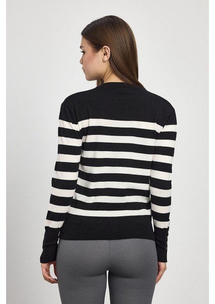 24346 Çizgili Kol Düğme Detay Kazak Siyah indirimleri