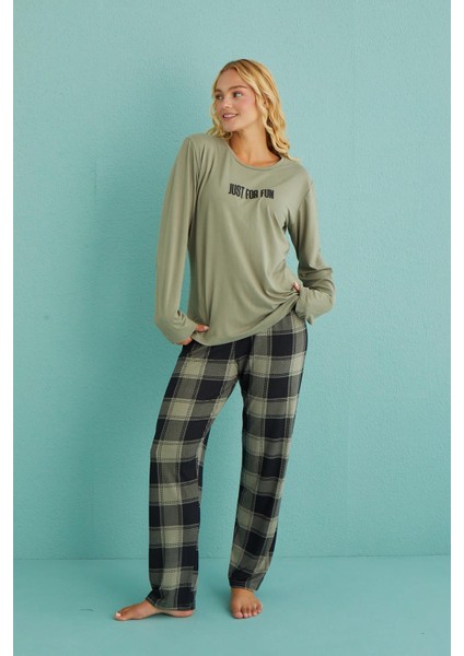 Kadın Genç Milan Bisiklet Yaka Uzun Kollu Pijama Takımı | 50902-48