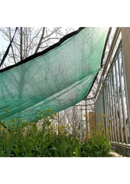 Bahçe Gölgeleme Filesi – 55 Lik Çit Filesi – Siyah Şeritli Halkalı – Yeşil - 4 Metre x 80 Metre
