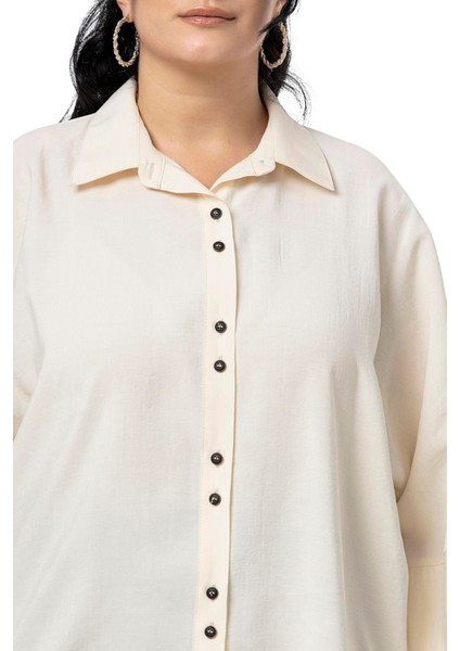 Büyük Beden Düğme ve Kol Detaylı Kısa Ekru Gömlek indirimleri