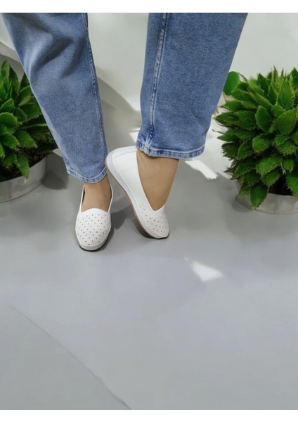 Kadın Kaydırmaz Taban Lazer Kesim Delikli Ev ve Dışarı Babeti fiyatları