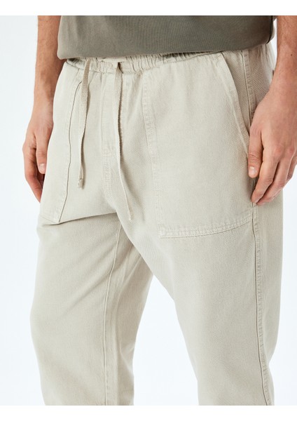 Pamuklu Chino Cepli Dikiş Detaylı Straight Fit Beli Bağcıklı Pantolon indirimleri