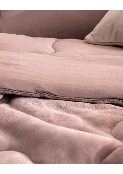 Kaira King Size Comforter Set - Pudra