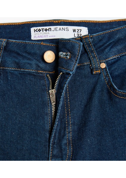 Uzun Ispanyol Paça Düğmeli Dar Kalıp Denim Pantolon - Flare Jeans