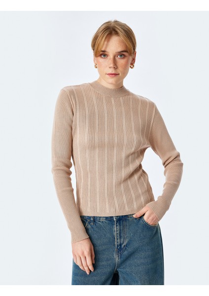 Uzun Kollu Yuvarlak Yaka Dokulu Basic Kadın Triko Kazak fiyatları