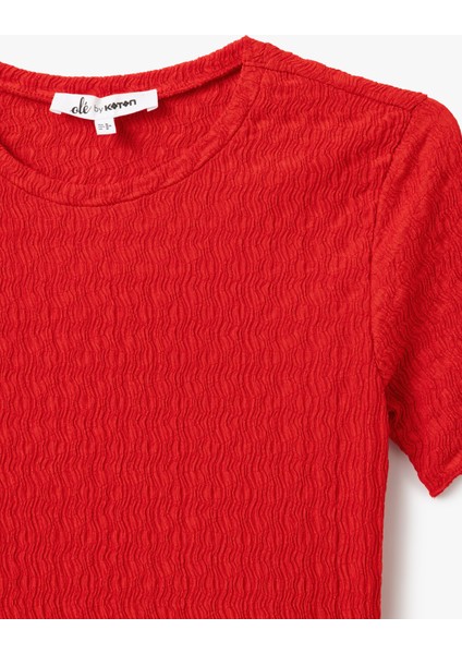 Basic Kısa Kollu Bisiklet Yaka Dokulu Crop Tişört indirimleri