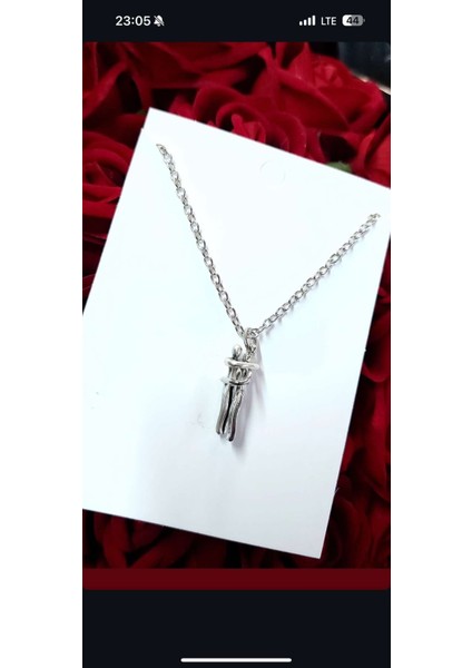 Sarılan Çift Sevgili 14 Şubat Kolyesi 925 Ayar Gümüş Kaplama Kolye 60 cm