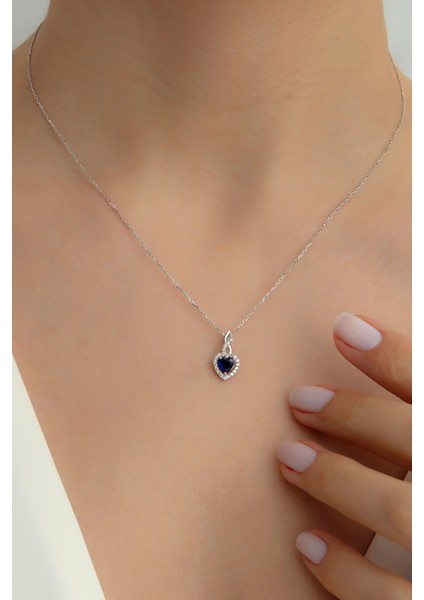 Pırlanta Modeli Kalp Kolye 925 Ayar Gümüş modelleri