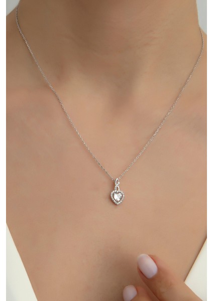 Pırlanta Modeli Kalp Kolye 925 Ayar Gümüş fırsatları