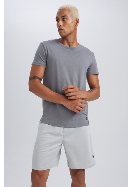 Fit Slim Fit Sporcu Şort V3030AZ23SP indirimleri