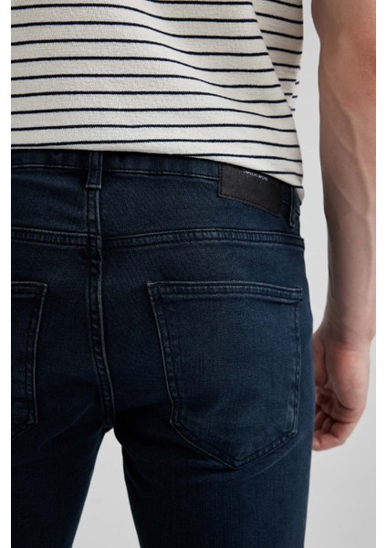 Pedro Slim Fit Dar Kalıp Normal Bel Dar Paça Jean Pantolon R8791AZ23AU