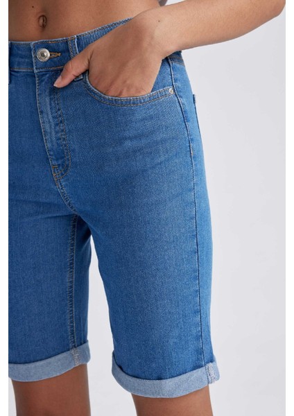 Normal Bel Katlamalı Paça Jean Bermuda A1958AX23SM
