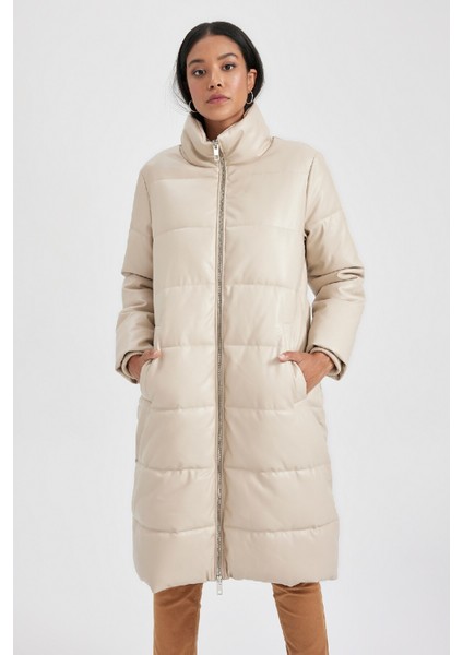 Su İtici Uzun Şişme Mont Parka Oversize Geniş Kalıp Dik Yaka Fermuarlı Suni Deri A0990AX23CW