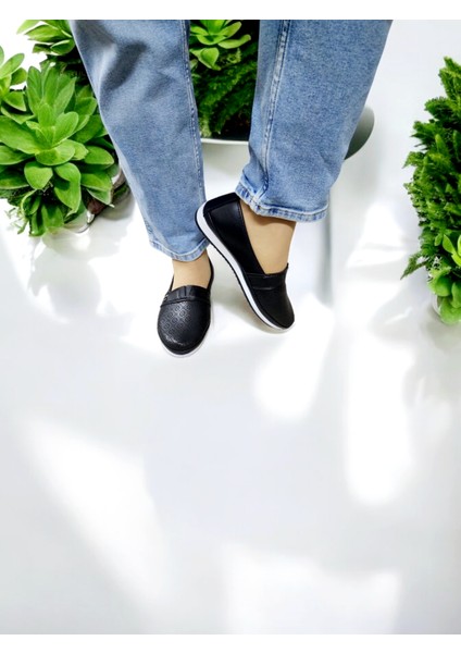 Kadın Tokalı Çiçek Baskılı Kaydırmaz Taban Ev ve Dışarı Babeti fiyatları