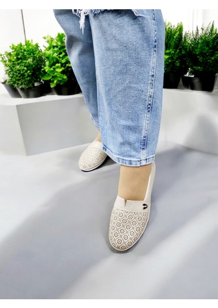 Kadın Tokalı Çiçek Baskılı Kaydırmaz Taban Ev ve Dışarı Babeti