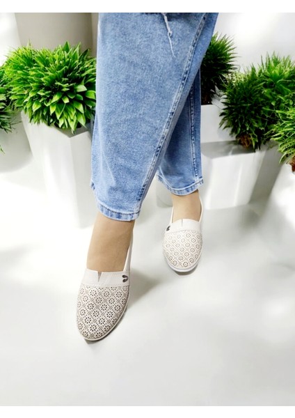 Kadın Tokalı Çiçek Baskılı Kaydırmaz Taban Ev ve Dışarı Babeti modelleri