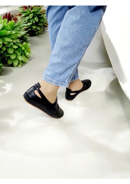 Kadın Lazer Kesim Kare Baskılı Kaydırmaz Taban Ev ve Dışarı Babet indirimleri