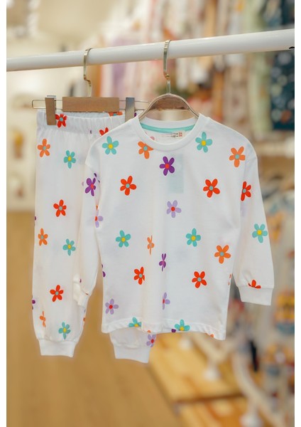 Çiçek Baskılı Pamuk Uzun Kollu Kız Çocuk Pijama Takımı (3,4,5,6,7,8 Yaş)