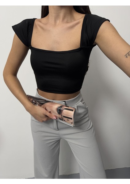 Kadın Crop Tişört Kısa Kollu Kare Yaka Basic Tişört fırsatları