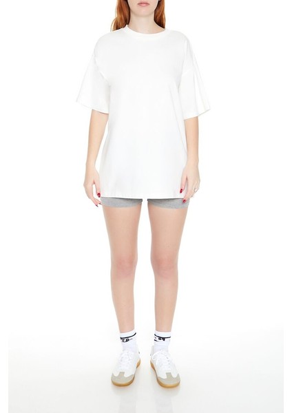 Oversize Kesim Tişört