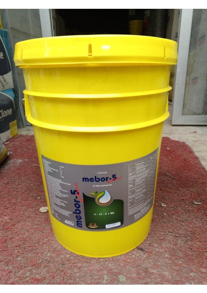 Mebor5 Plus 4-15-0 + 5 Bor (B) + 5 Çinko (Zn) Içerikli Sıvı Gübre 20 Litre
