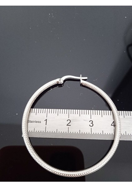 Kadın 925 Ayar Gümüş Mat Dokulu Orta Boy 4 cm Halka Küpe,Sivgililer günü hediyesi modelleri
