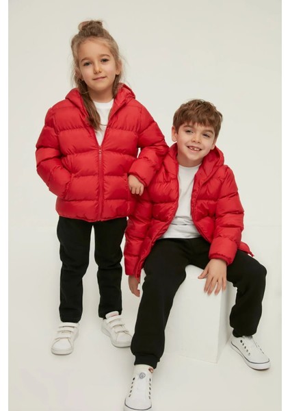 Erkek Çocuk Su ve Rüzgar Geçirmez Kapüşonlu Coat Şişme Mont_siyah