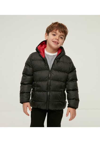 Erkek Çocuk Su ve Rüzgar Geçirmez Kapüşonlu Coat Şişme Mont_siyah
