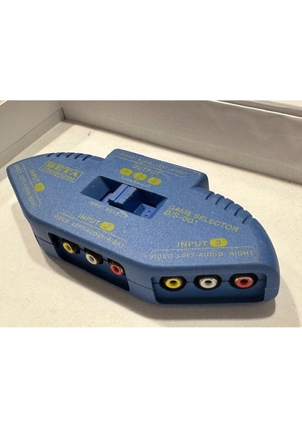 Av Multibox Rca Seçici Av Selector Ses Seçici Görüntü Seçici 3 Giriş 1 Çıkış Rca Seçici 1 Giriş 3 Çıkış Rca Seçici
