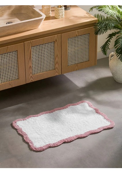 Lcw Home Pembe Pelüş Banyo Paspası 50 x 80 cm