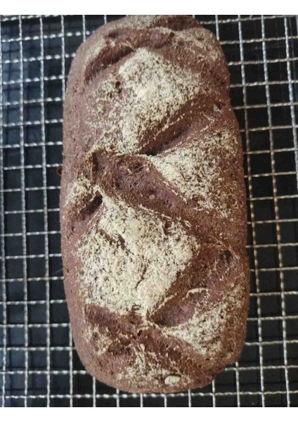 Ketojenik Mayalı Kişnişli Ekmek (Gluten Içerir)
