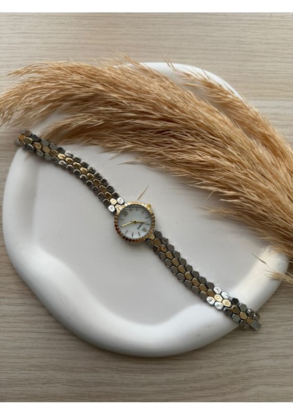 Retro Minimal Hasır Kordon Vintage Kadın Kol Saati
