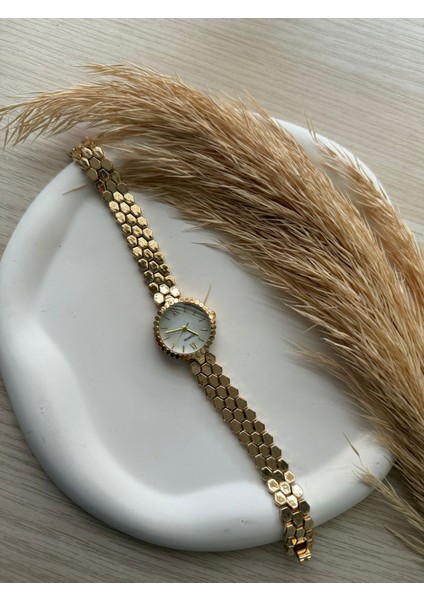 Retro Minimal Hasır Kordon Vintage Kadın Kol Saati